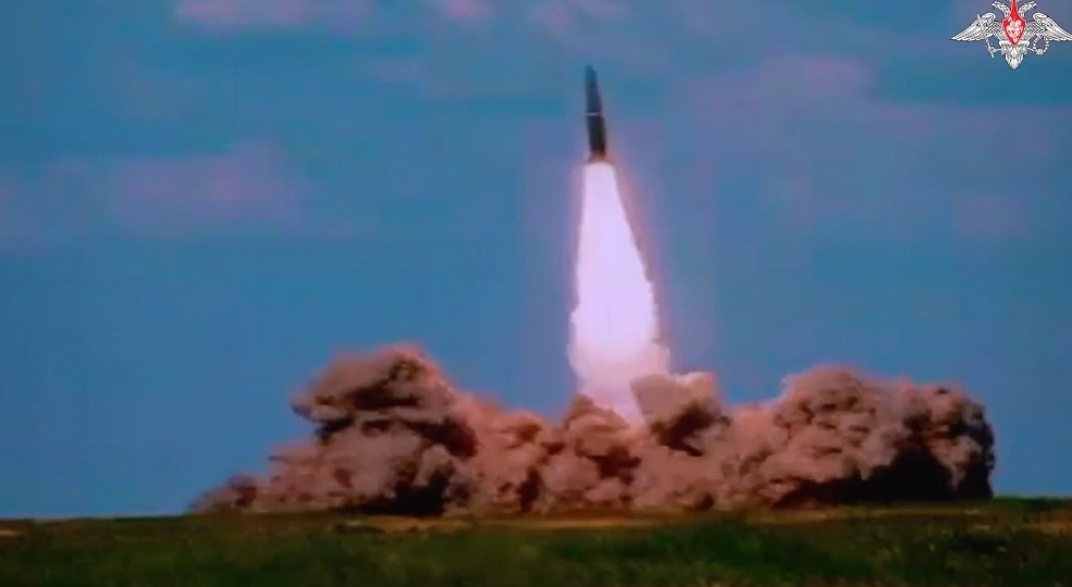 Белорусские военные запустили Искандер-М с астраханского полигона