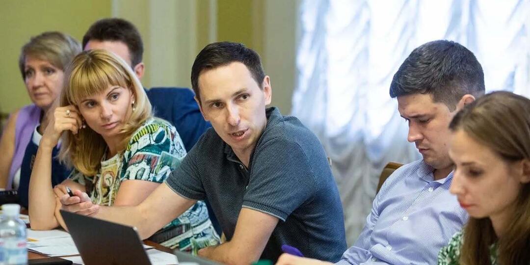 Министр обо.роны Миша Федоров уволил из своей команды последнего советского гене.рала. Как выглядит его молодая команда