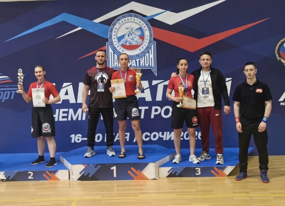    Карельская спортсменка взяла серебро на чемпионате России по панкратиону © Андрей Сырич/VK