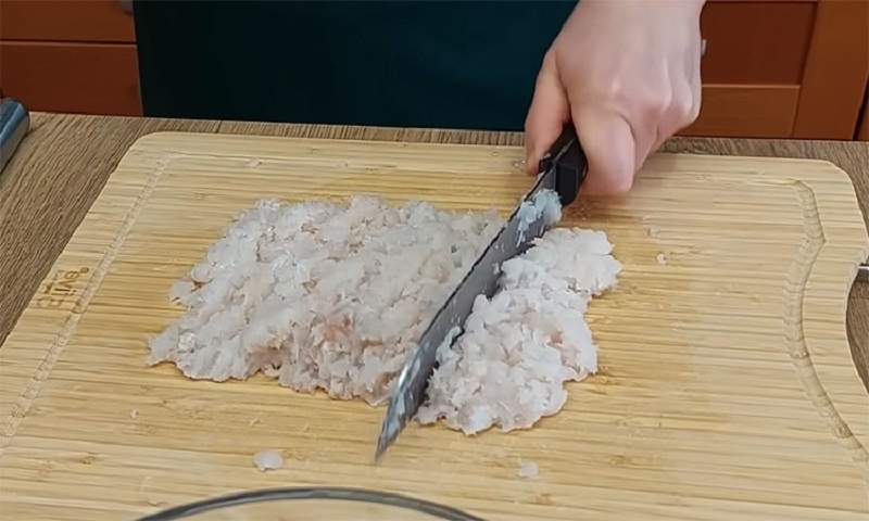 Рыбные пельмени по-новому: рецепт домашнего теста и сочной начинки