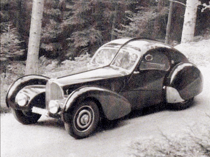 Bugatti Type 57SC Atlantic ‘Voiture Noire’ во Франции, 1937 год. Источник: wikipedia