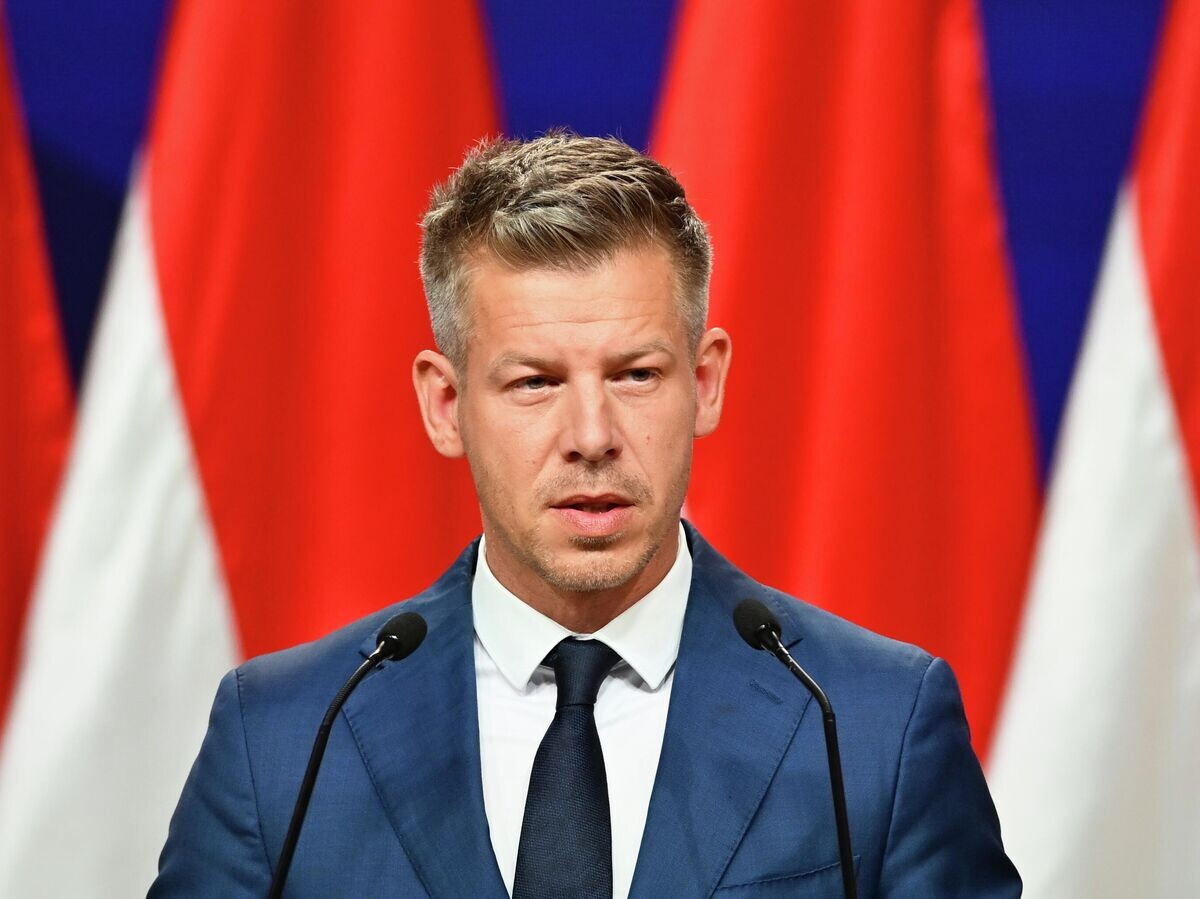    Лидер победившей на парламентских выборах в Венгрии оппозиционной партии "Тиса" Петер Мадьяр | © AP Photo / Denes Erdos