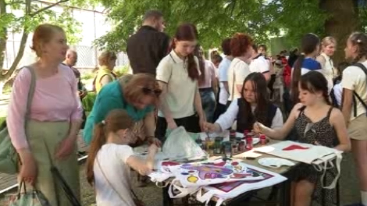    В центре Курска заработало молодежное арт-пространство «Реальное место»