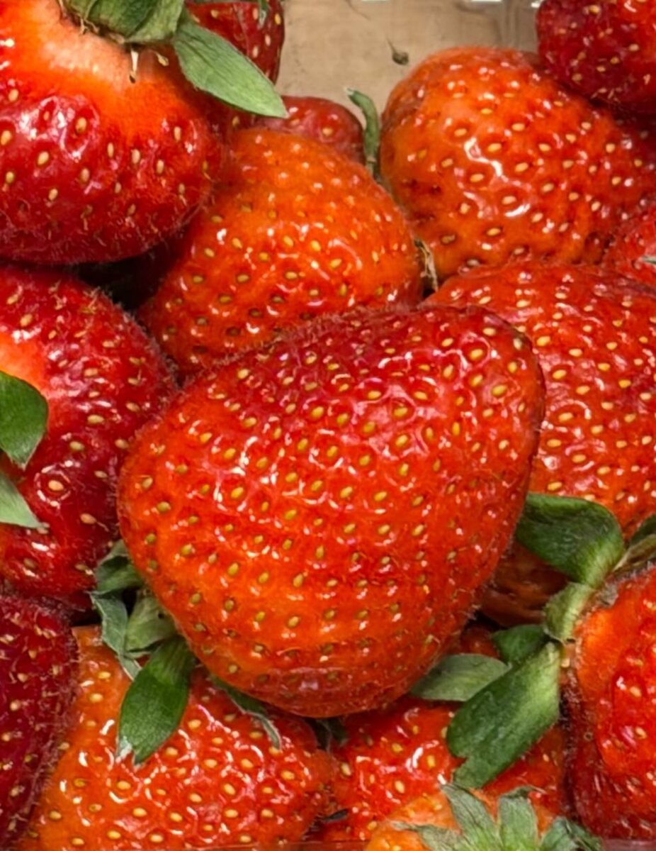 А ещё, ягоды- это вкусно и полезно.