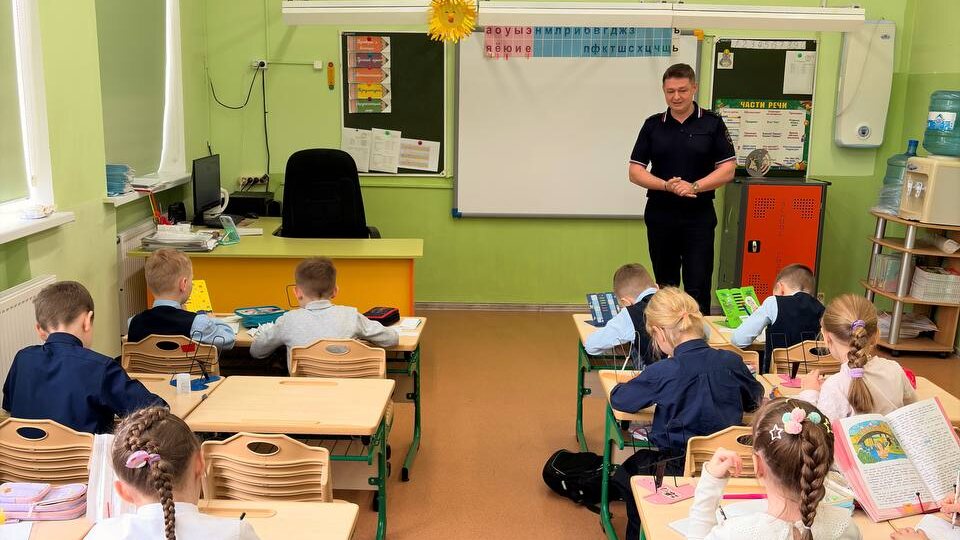 В Калининграде в рамках специального профилактического мероприятия «Детская безопасность» сотрудники Центра ДиТН ПБДД ГИБДД провели