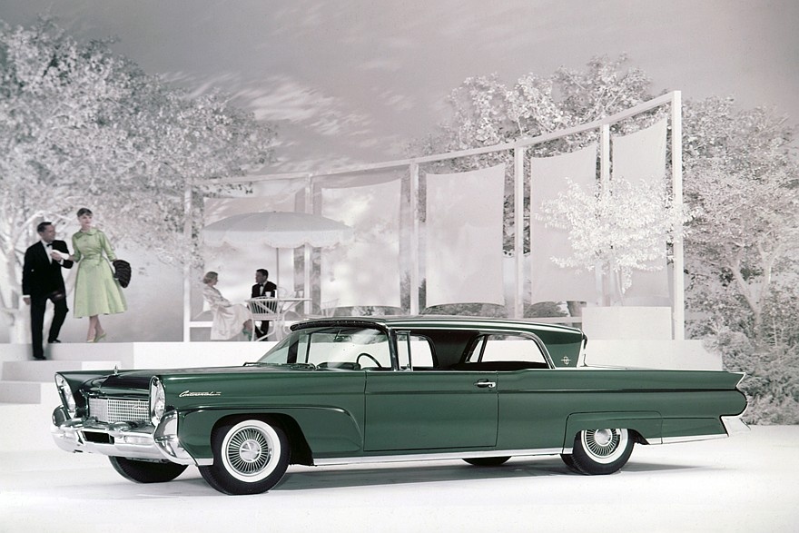    Continental Mark III Coupe