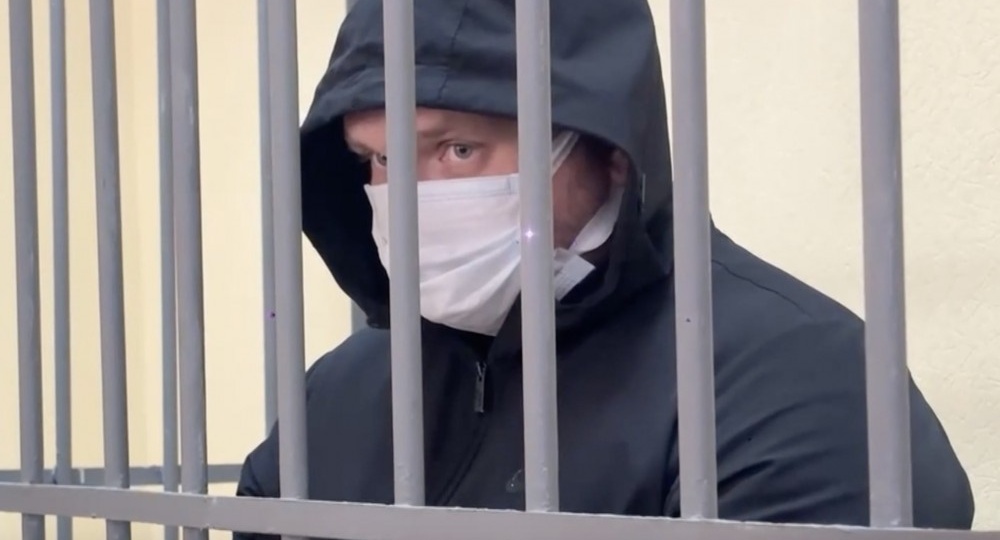 «Улизнул и почистил телефон»: что известно об аресте главного наркополицейского Тагила