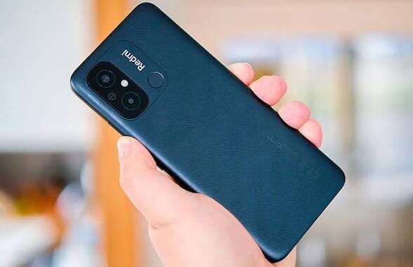 📱 Xiaomi Redmi 12C — ультрабюджетник, который покупают не ради понтов, а ради простого “работает и ладно”