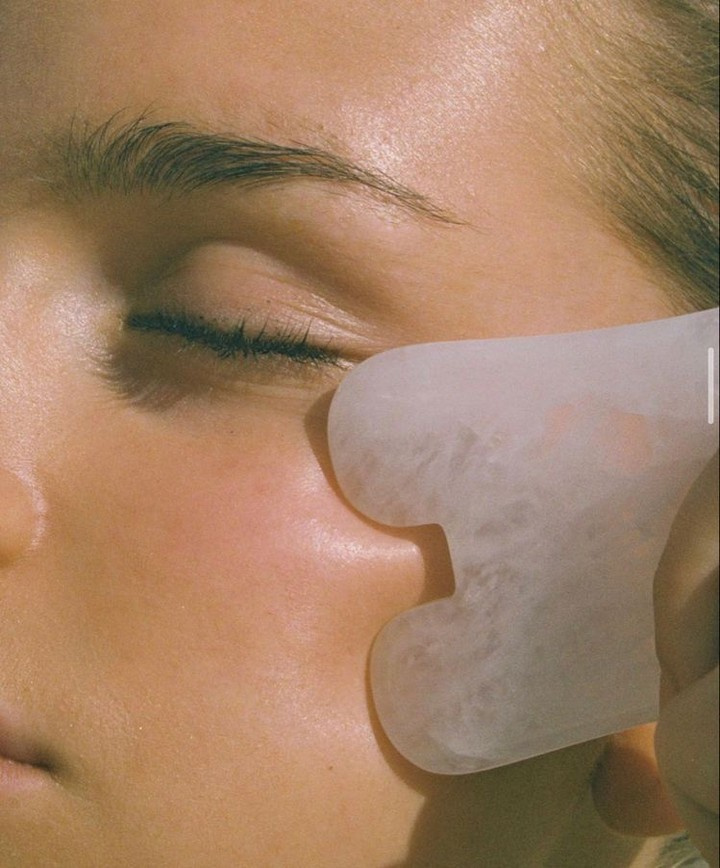    @solsticeskin_