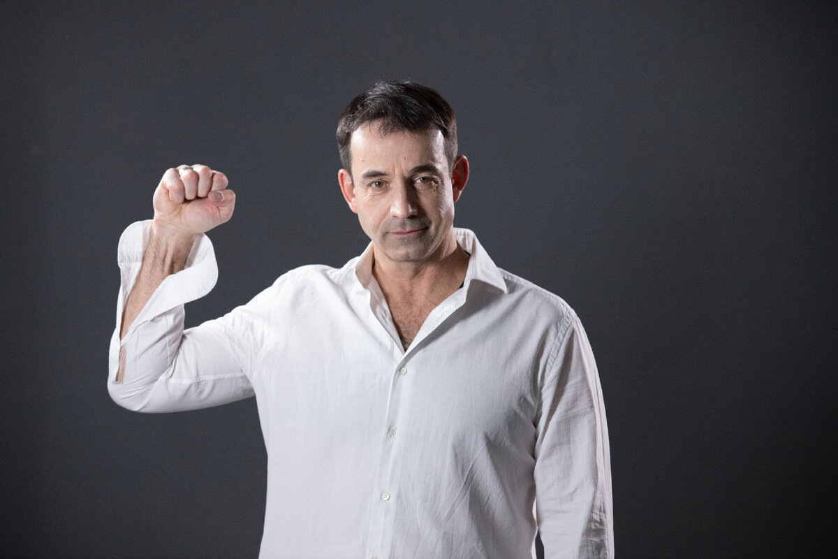 Дмитрий Певцов - актёр и гражданин. Фото Яндекс.Картинки