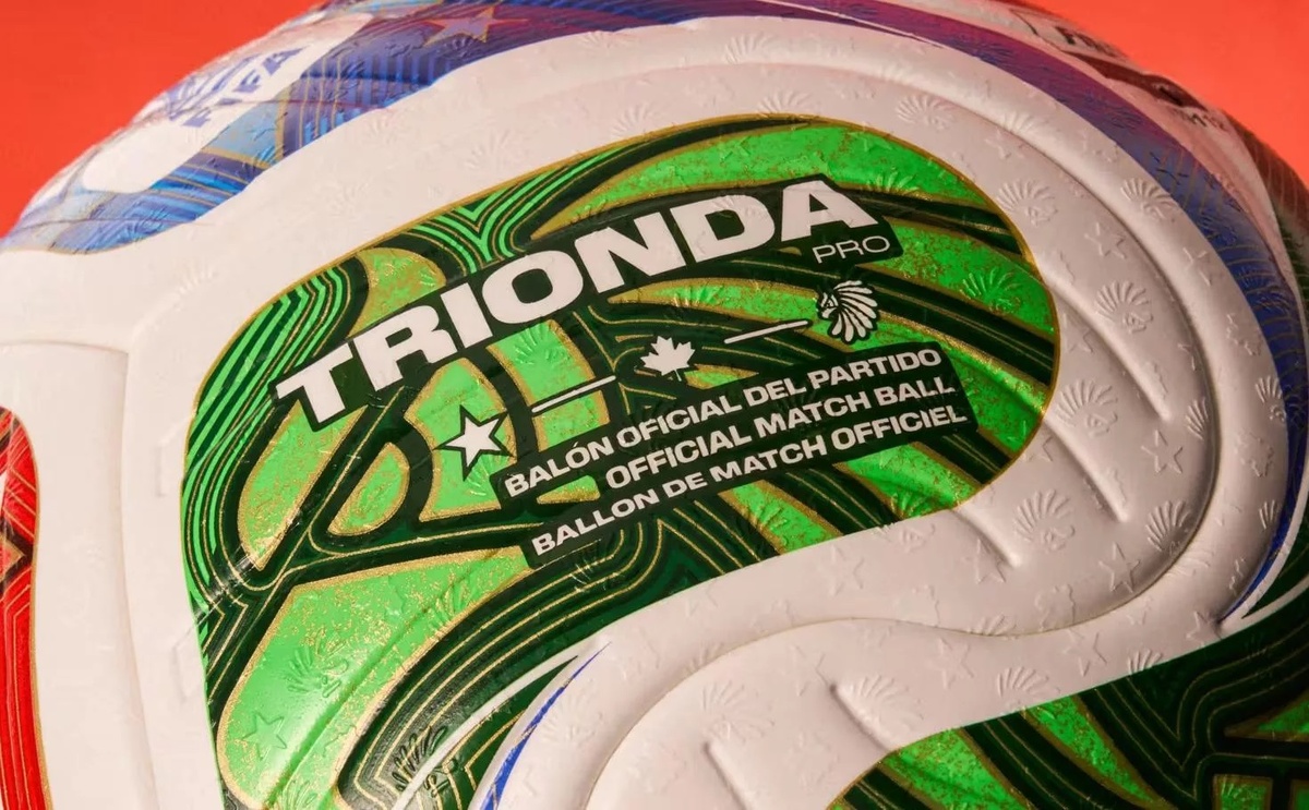     Adidas Trionda. Фото: FIFA