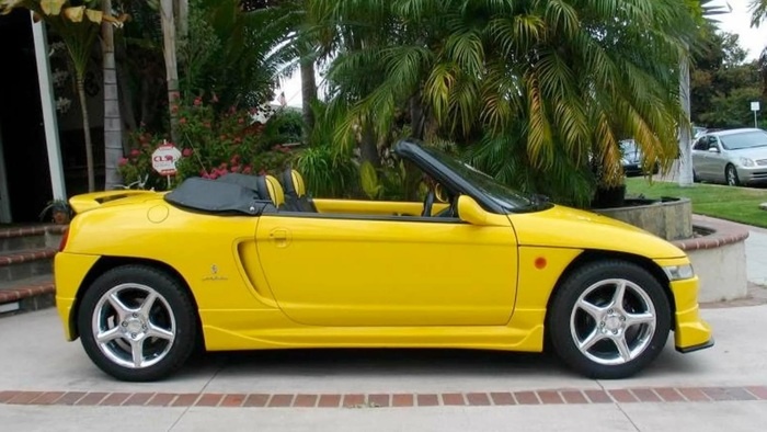 Honda Beat выглядит как уменьшенная модель спортивного автомобиля. Фото: hondavodam.ru