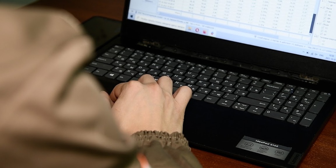 Волгоградцам объяснили правила безопасных покупок в интернете