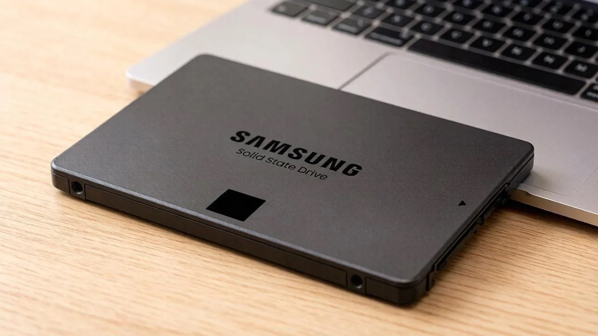 SSD-накопитель 
