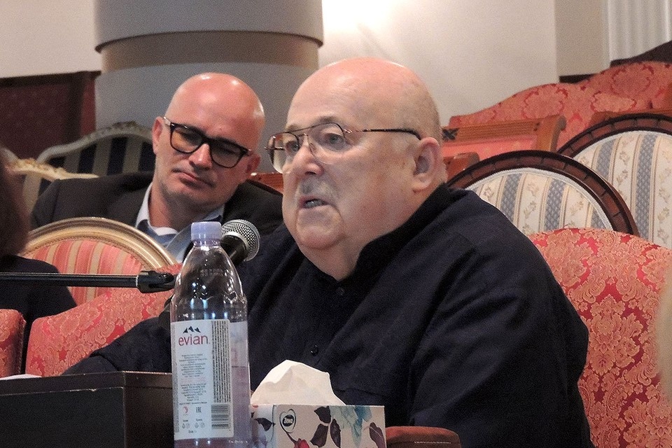    Актер Александр Калягин завершил карьеру в кино уже давно. Он посвятил себя театру. Анастасия ПЛЕШАКОВА