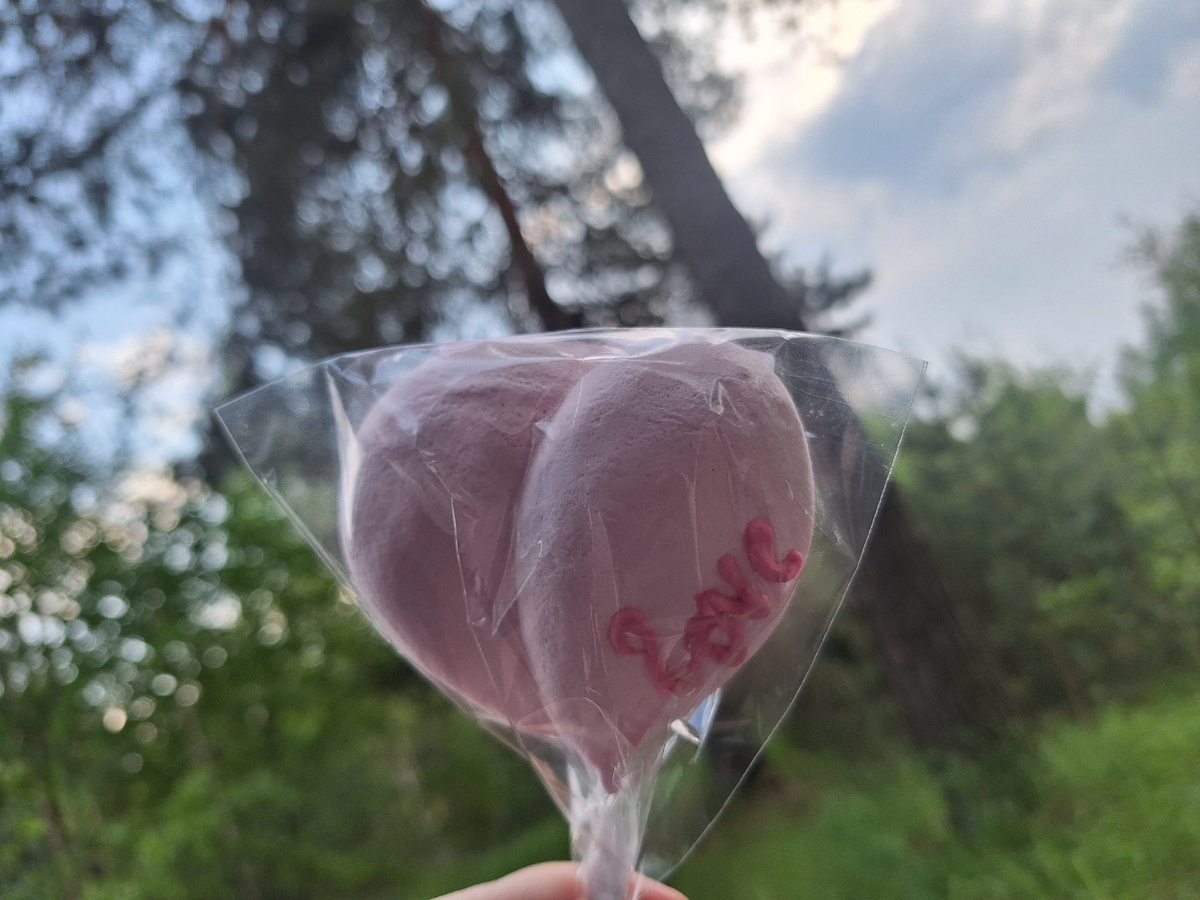 Зефирка похожая на...пэрсик😁