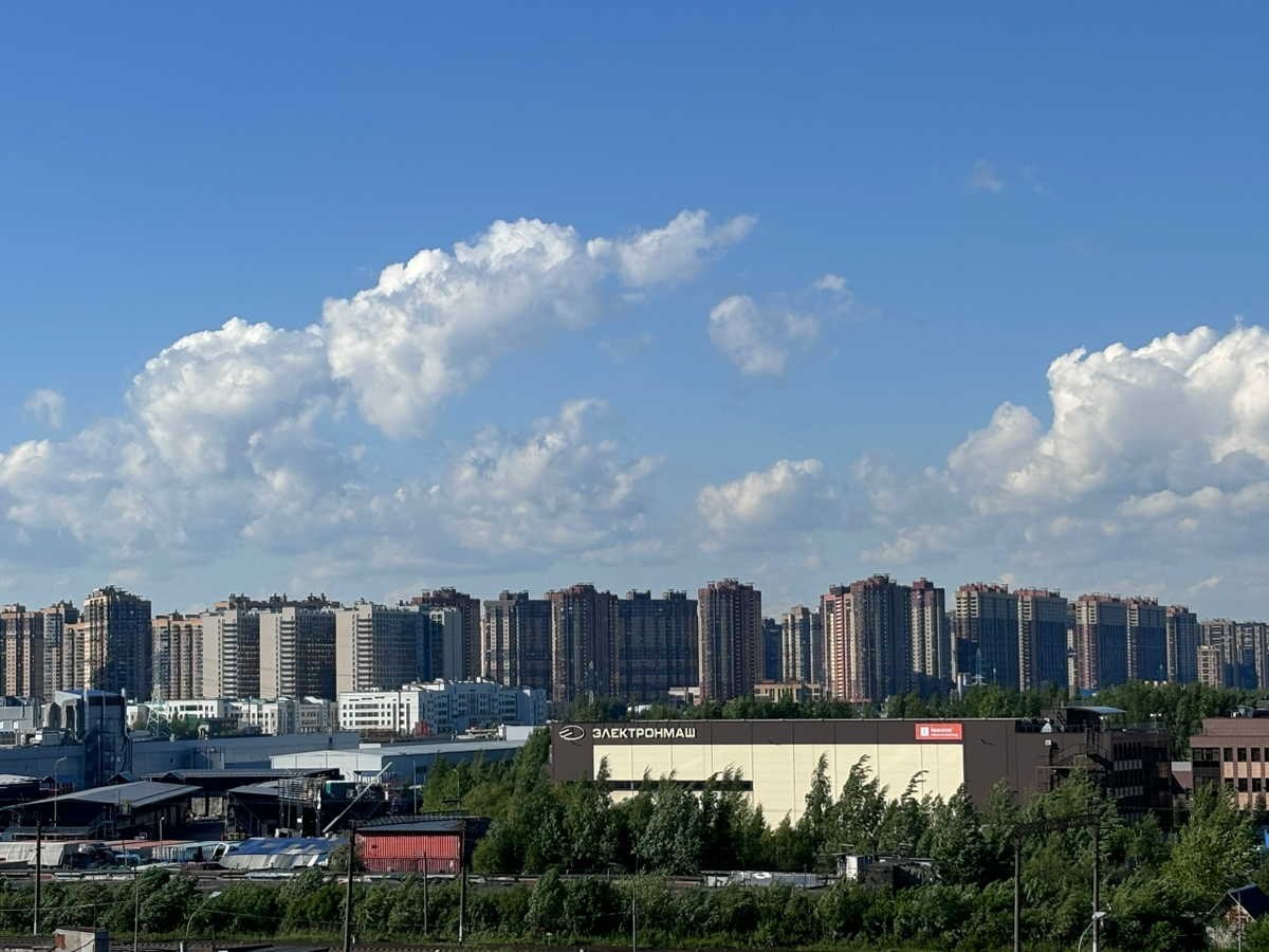Фото на обложку. Вид на Парнас. 2026