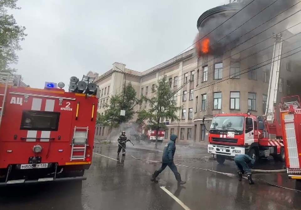    Пожар на бульваре Гагарина в Иркутске ликвидирован. ГУ МЧС по Иркутской области