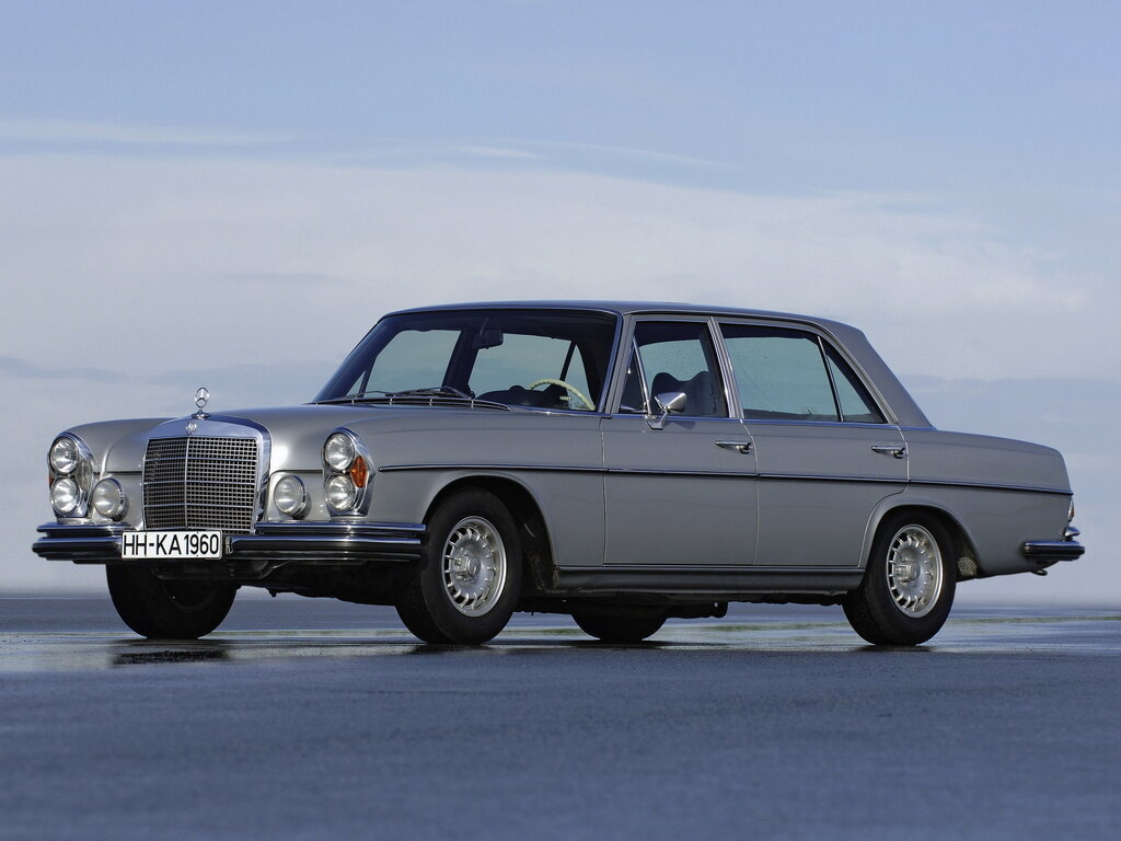 Mercedes-Benz W108
