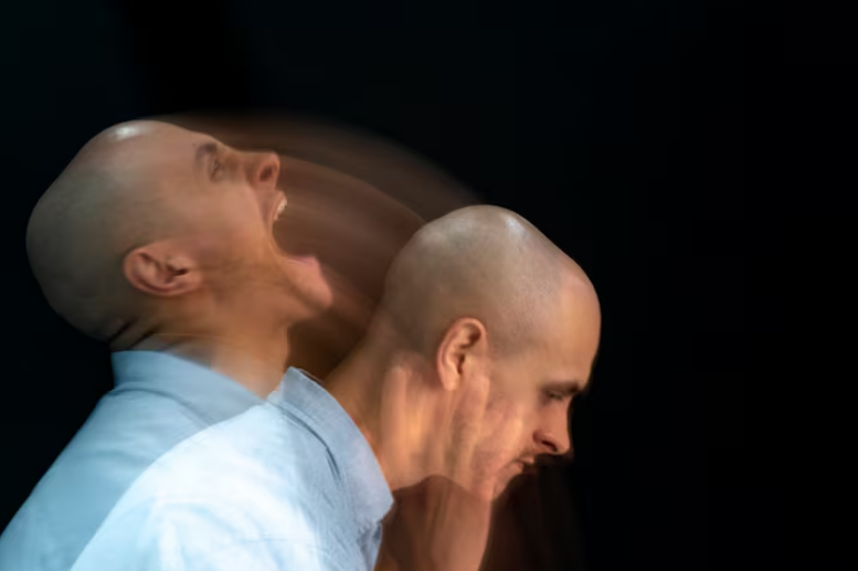    magnific.com