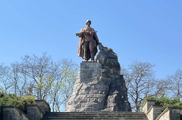 80 лет спустя