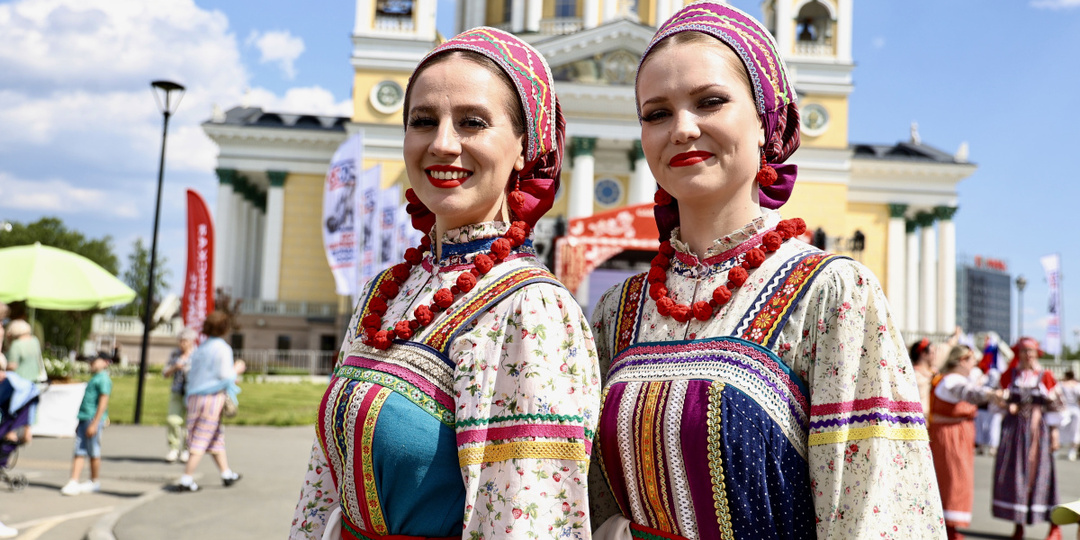 Грандиозный праздник у собора: лучшие фото Дня славянской письменности в Челябинске