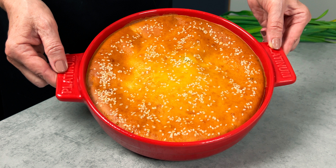Пирог, который вкуснее пирожков с луком и яйцом! Ленивый рецепт на кефире