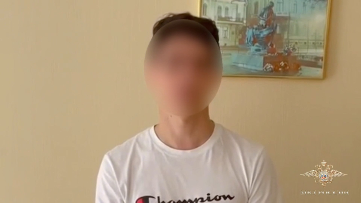 Айтжан Смагулов на допросе в полиции.