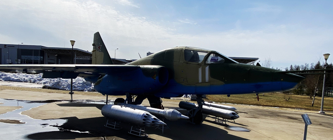СУ-25Т: "ЛЕТАЮЩИЙ ТАНК" ИЗ ДЕВЯНОСТЫХ.