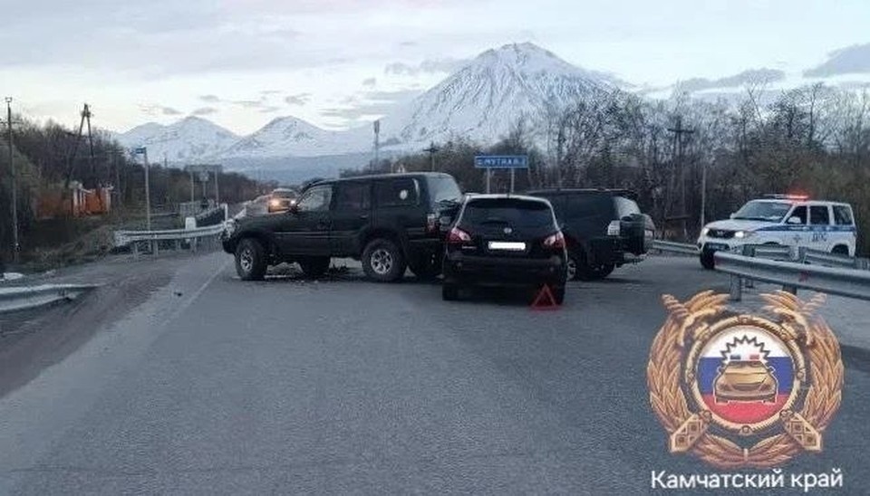    Женщина и подросток получили травмы в ДТП на Садовом кольце Камчатки Фото: ГАИ Камчатки/@gosavtoinspekcia_41