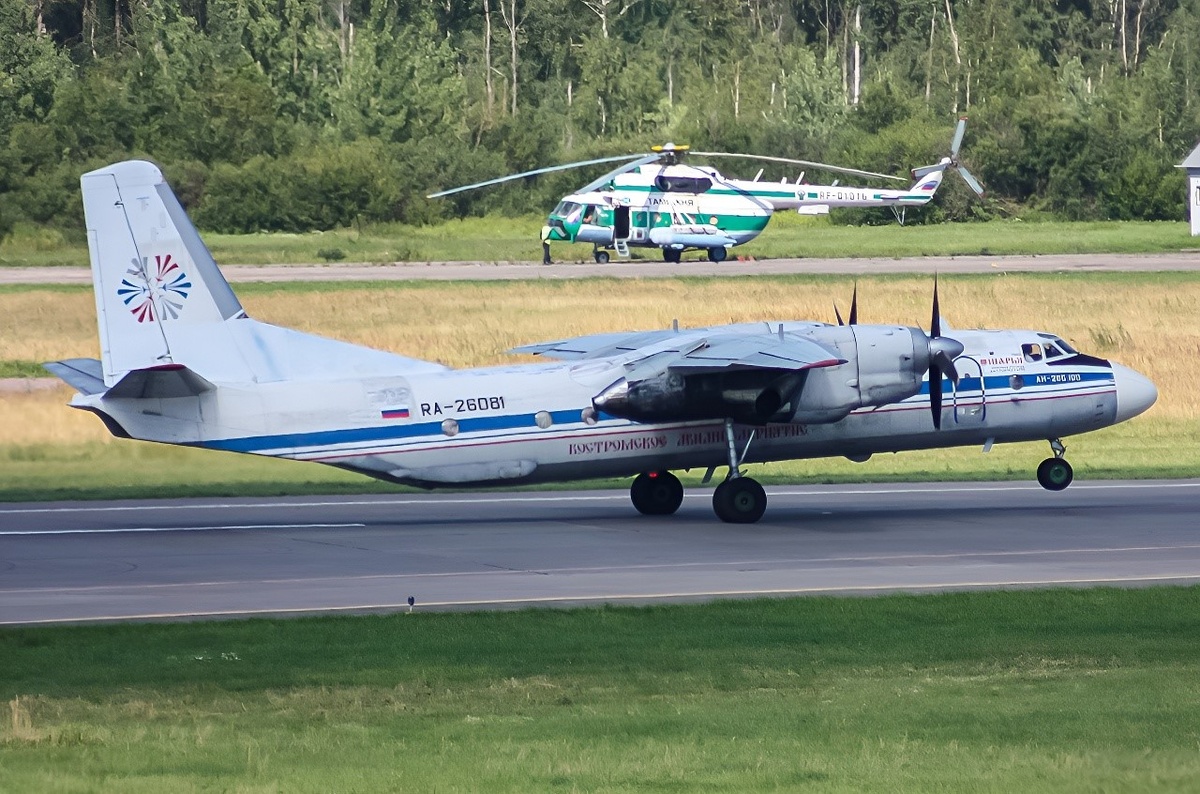 Ан-26 и Ми-8