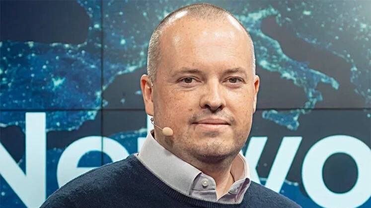    ИЗ ЛИЧНОГО АРХИВА ЕГОРА ПЕРЕВЕРЗЕВА