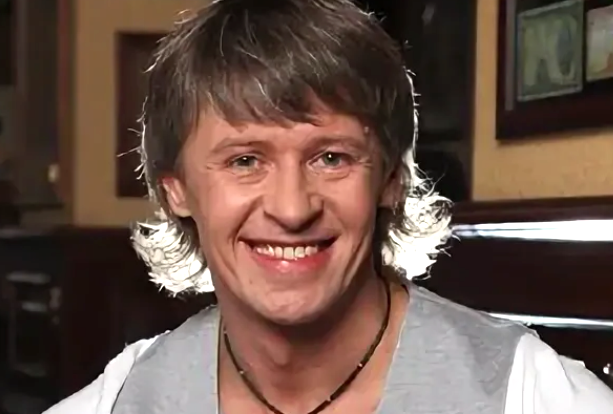 на фото Сергей Исаев 