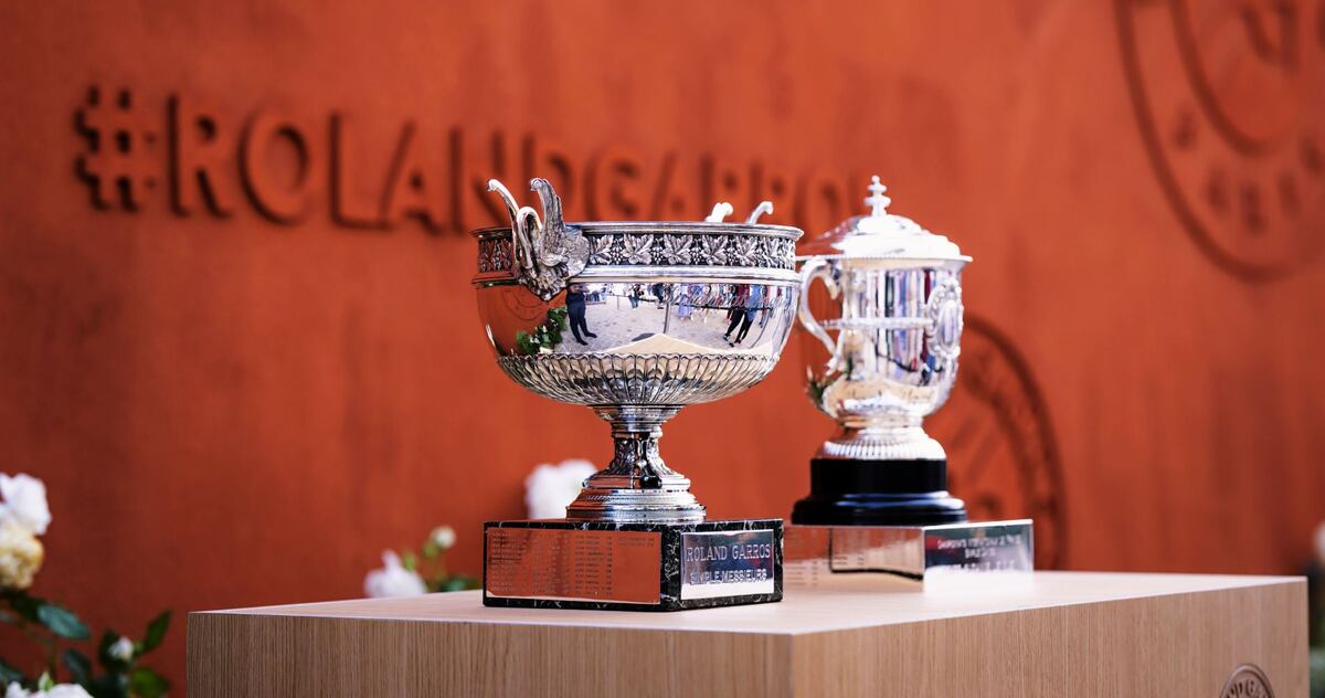 Трофеи «Ролан Гаррос» (Фото Roland-Garros·FFT)