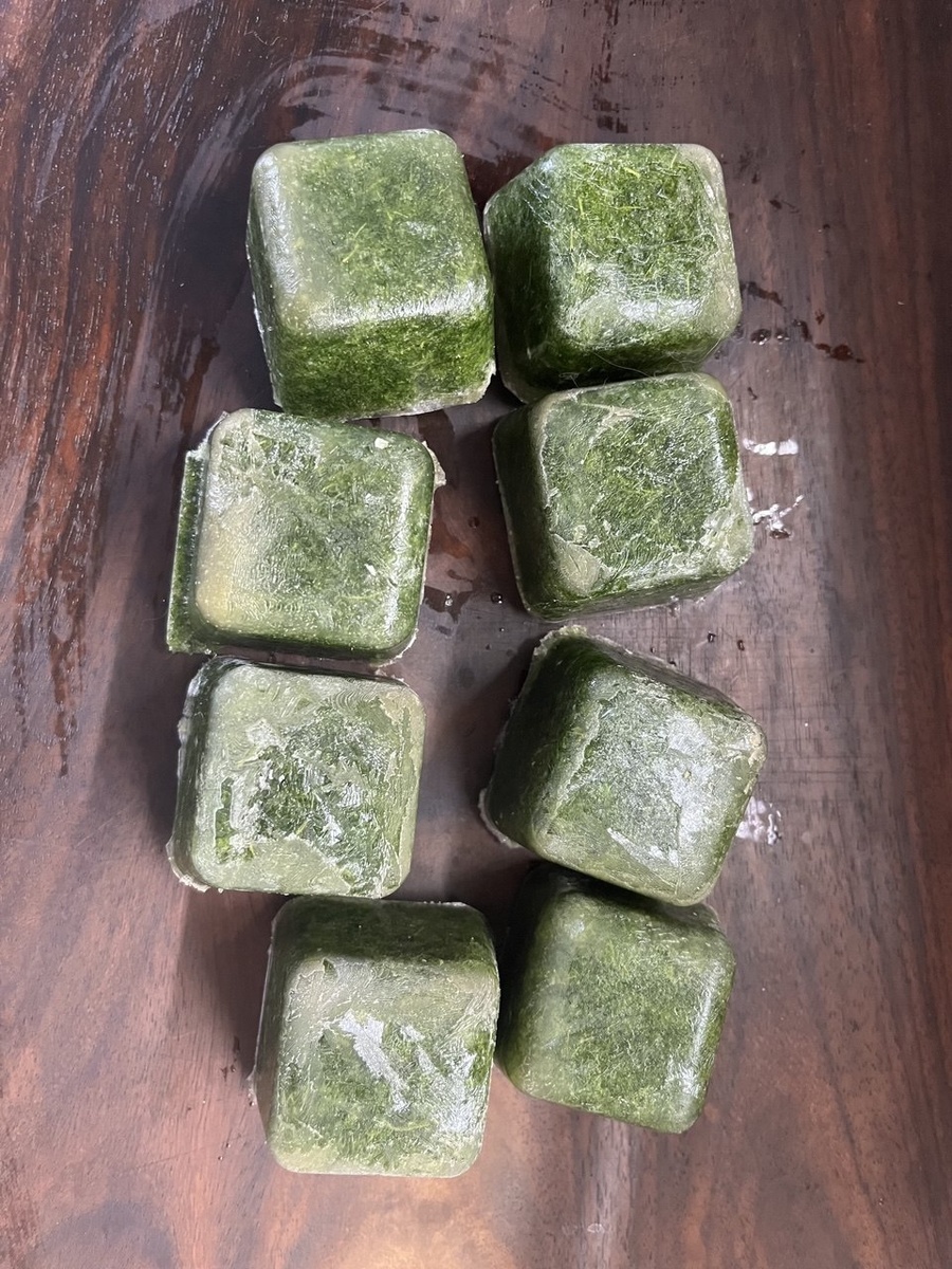 Зеленые кубики для смузи