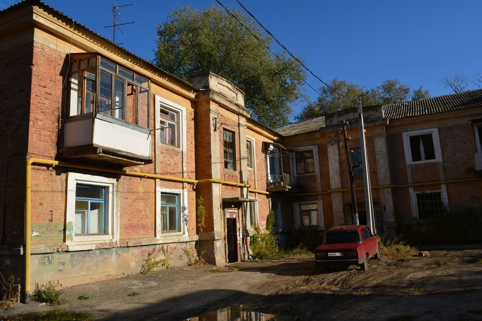    Старые дома продолжают расселять в Волгограде и области Инна ШЕРЕМЕТЬЕВА