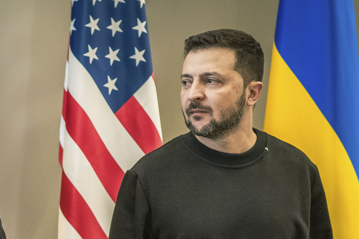 Зеленский опасается, что удар может быть нанесен по его офису на Банковой.  Фото: Фото: служба распространения визуальной информации Министерства обороны США / dvidshub.net / DoD photo by Chad J. McNeeley (Public Domain)
