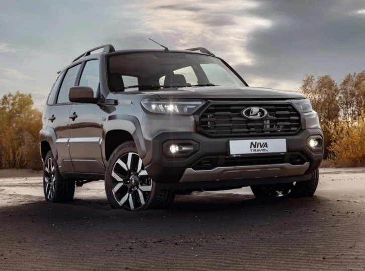 "АвтоВАЗ" выпустил кожаный Niva Travel