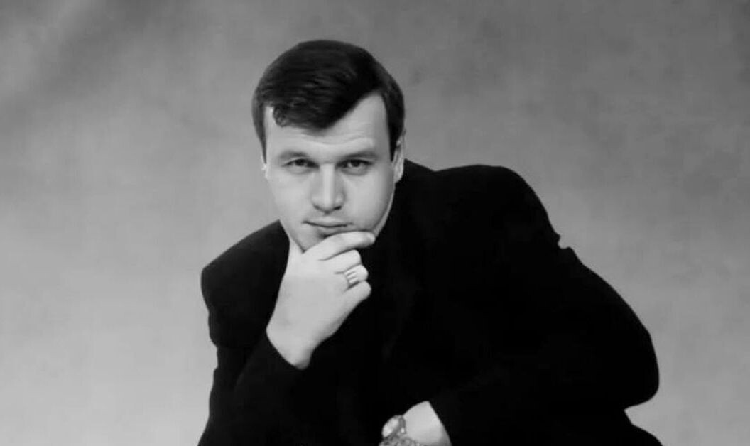Сергей Наговицын – советский и российский поэт и певец, автор-исполнитель песен в жанрах русский шансон и городской романс.
