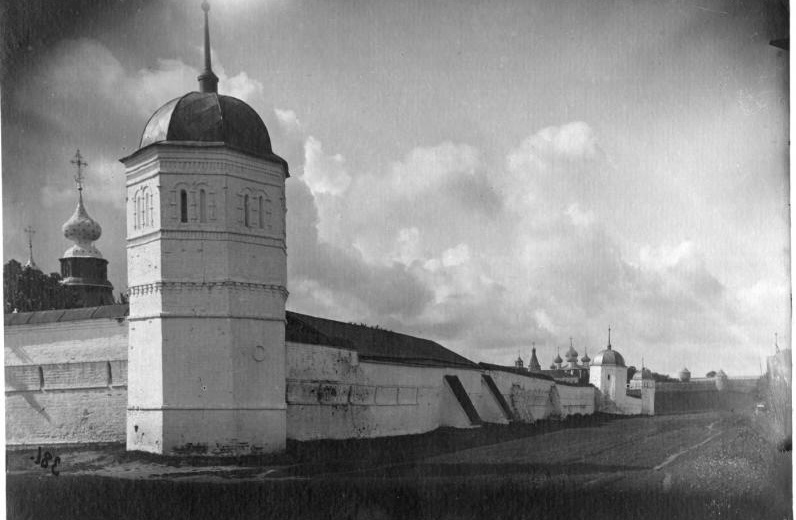 Покровский монастырь в Суздале, примерно 1900 год