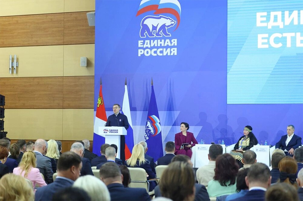   Секретарь генсовета партии Владимир Якушев. Фото: Единая Россия