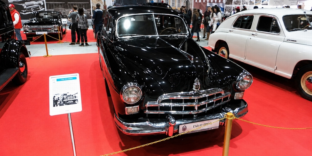 Гараж Особого Назначения, машины сопровождения - ГАЗ-12 ЗИМ (1950)