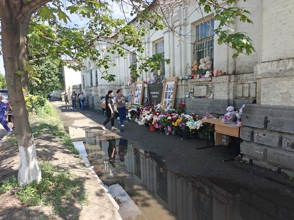 Актриса Яна Поплавская: Погибшие студенты уже никогда не станут взрослыми, не создадут семей, не родят новых людей — это удар по нашему будущему