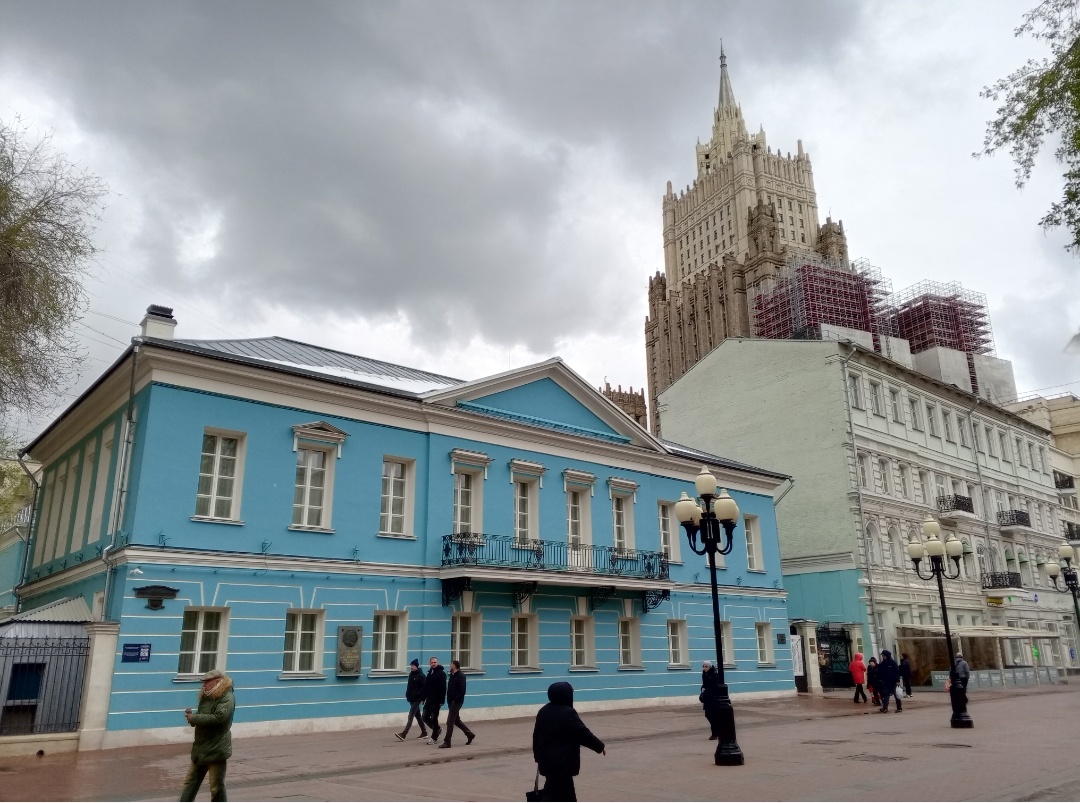 Квартира А. С. Пушкина. Фото авторов