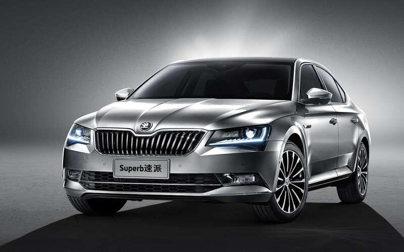Skoda Superb📷

