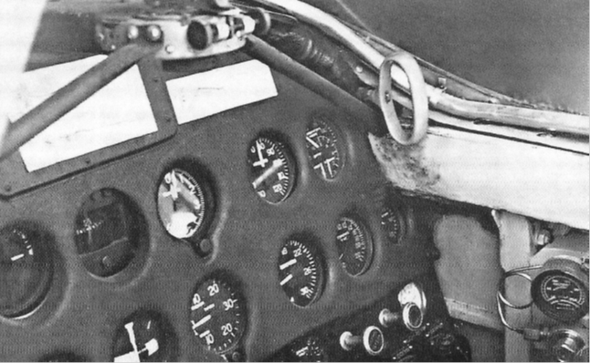 Приборная доска в кабине опытного истребителя И-301. Фото из книги: Gordon Ye. Lavochkin’s Piston Fighters. Red Star Volume 10. Hinkley, UK, Midland Publishing, - 2007