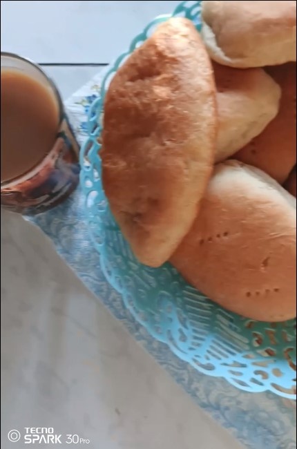 Домашние пирожки с зелёным луком и яичком