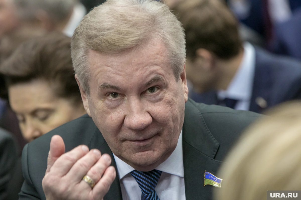     Председатель думы ХМАО Борис Хохряков решился на смену имиджа