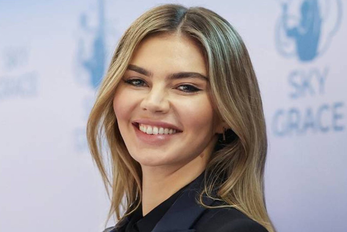     Олимпийская чемпионка показала растяжку: Алина Кабаева сделала впечатляющий шпагат