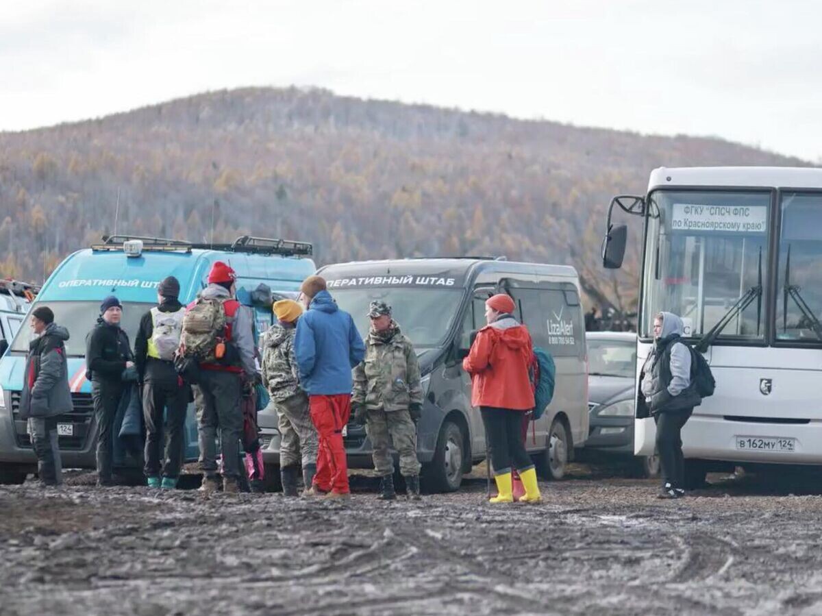    Поиск пропавшей в турпоходе семьи Усольцевых из Красноярска | © Поисковый отряд "ЛизаАлерт" Красноярского края/ВКонтакте